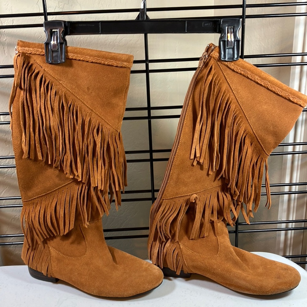 Final Sale Vintage Good Cond SIBICCA Leather Suede Fringed Hard Sole Moccasins